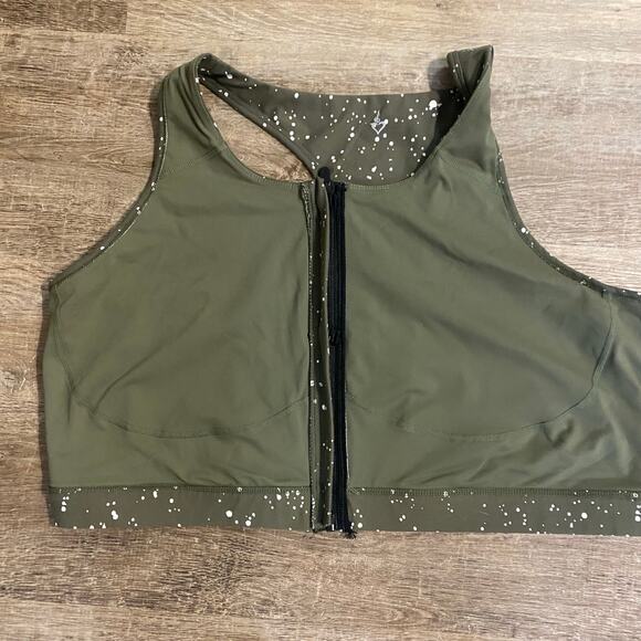 Torrid Happy Camper Olive Green Zip Front Sports Bra Size 4X Splatter Print - Picture 7 of 8
